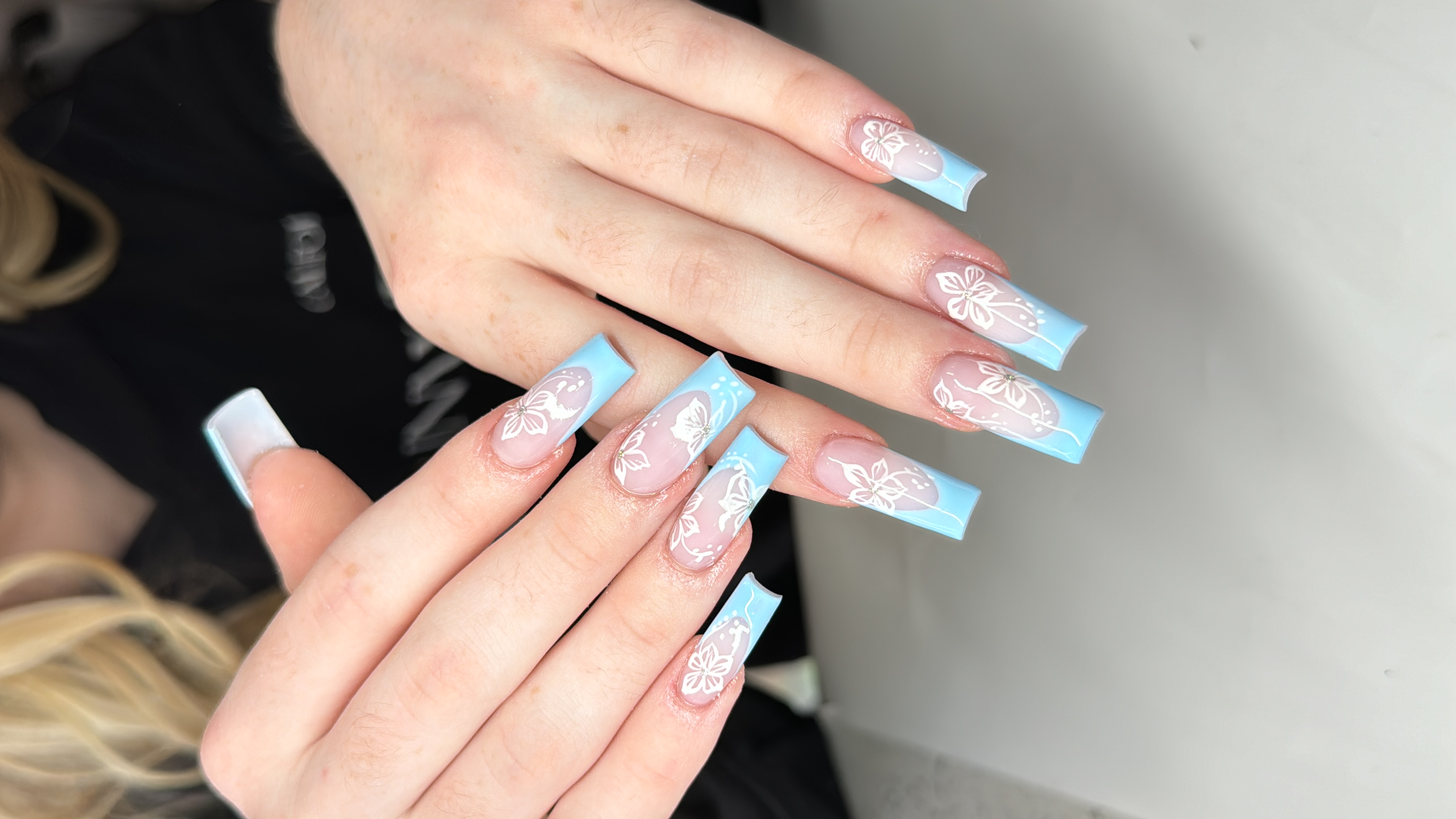 Orchid Hair Salon — Lan Hương